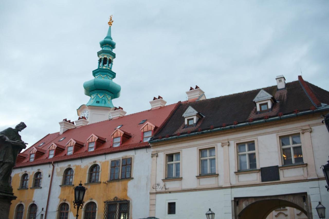 New 1 Bdr, W/private Parking Bratislava